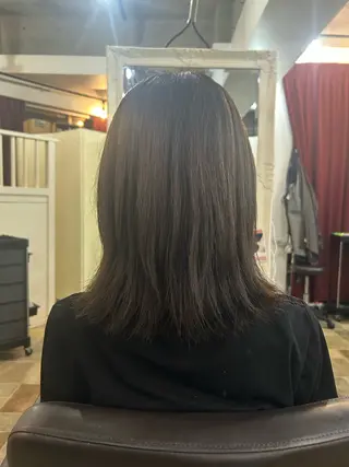 ミディアム 篠崎 穂乃佳のヘアスタイル