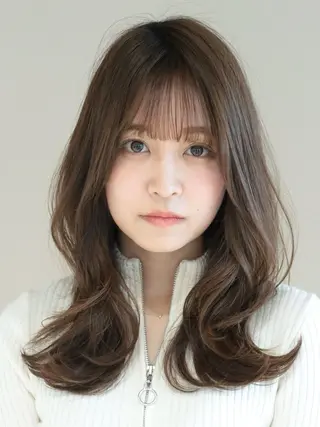 セミロング カラー 髙木美緒🌿 レイヤー/アレンジのヘアスタイル