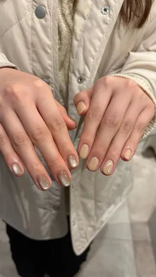 ネイル しおん⭐︎立川 sofaネイリストのネイルデザイン