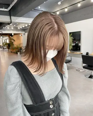 ミディアム カラー ミルクティーベージュ ❤︎レイヤー　MIAのヘアスタイル