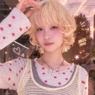 ショート カラー ベージュ/透明感/ 桃子🎀のヘアスタイル