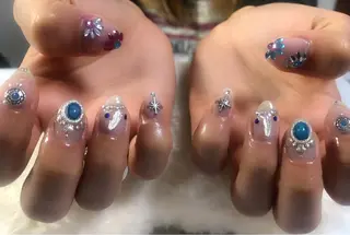 ネイル 中谷 亜佑美のネイルデザイン