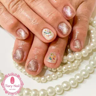 ネイル 💗🪽Tiary Nail🪽💗のネイルデザイン