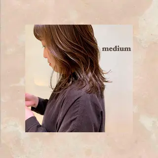 ミディアム apish 夏琳のヘアスタイル