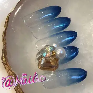 ネイル 小尾 栞のネイルデザイン