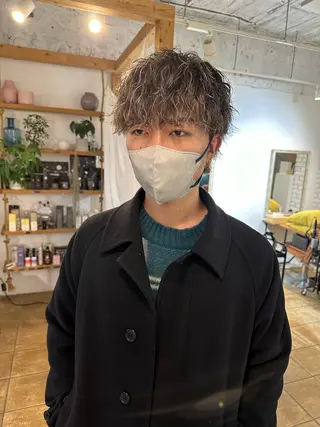 カラー パーマ メンズ 渋谷 メンズヘア⭐️ タニグチヨシユキのヘアスタイル
