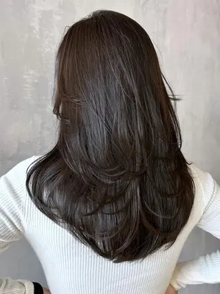 セミロング カラー ITbyALBUM 中野店のヘアスタイル