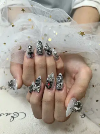 ネイル LULU Nail salonみどりのネイルデザイン