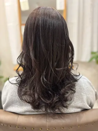 セミロング KIN hairstore所属・marika 🐰のヘアスタイル