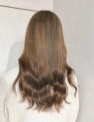 セミロング カラー 難波/心斎橋/ボブ/ 髪質改善/ハイトーンのヘアスタイル