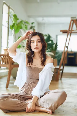 ロング メンズバレイヤージュ 斉藤春のヘアスタイル