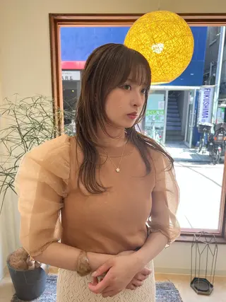 セミロング 【🌟白髪ぼかし🌟 】レイヤー‼️長谷川のヘアスタイル