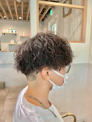 ショート パーマ メンズ Re:Live 澁谷玄のヘアスタイル