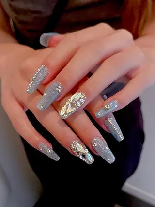 ネイル nine.🦋 YUKOのネイルデザイン