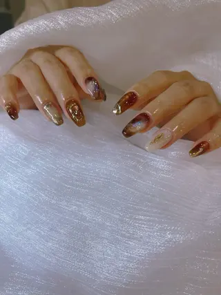 ネイル MQueen ネイルサロンマルのネイルデザイン