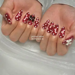 ネイル BONHEUR Annaのネイルデザイン