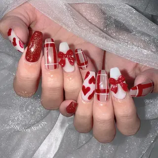 ネイル MoON...❤︎ MeGuのネイルデザイン