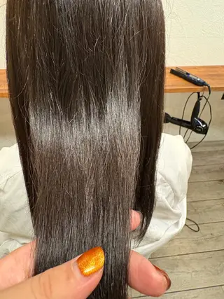 セミロング カラー 島田 つかさのヘアスタイル