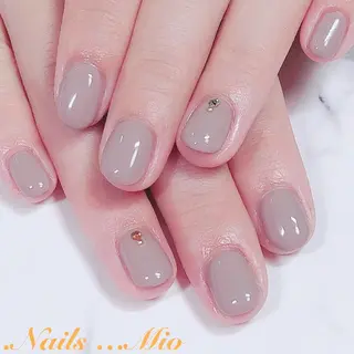 ネイル .Nails Mio 赤羽西ネイルサロンのネイルデザイン