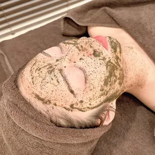 LILY E所属・LILY Eのエステ・リラクイメージ