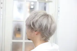 ショート カラー ✨池袋ブリーチ特化 Hibiki✨のヘアスタイル
