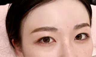 アイブロウ Ange所属・Ange 𓍯 amiのマツエク・マツパデザイン