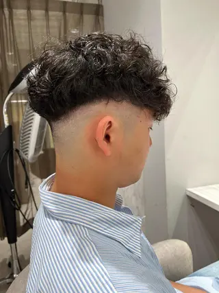 パーマ メンズ 🍐シャドウパーマ メンズ特化/守岡🍐のヘアスタイル