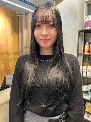 セミロング カラー ナチュラルなhair / ヨシダトモキのヘアスタイル