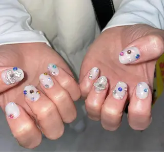 ネイル 🫧飛山琉桜/二条 ネイルアート/束感のマツエク・マツパデザイン