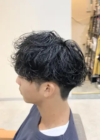 ショート パーマ メンズ クセを最大限に活かす メンズパーマ奈良大祐のヘアスタイル