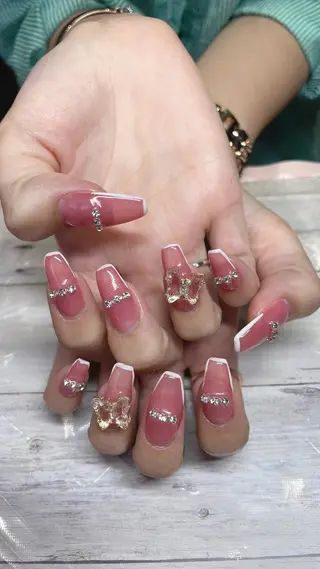 ネイル Guarendo(ガレンドゥ)錦糸町店所属・Gurando 錦糸町店のネイルデザイン