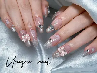ネイル UniqueNail 長さだし専門店のネイルデザイン