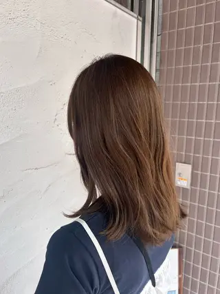 ミディアム MEGUMI ／ママ美容師のヘアスタイル