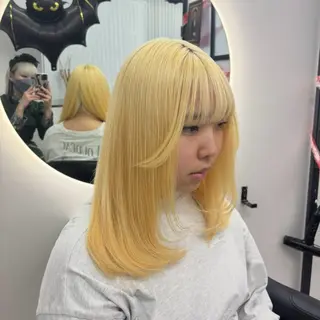 ロング カラー Ren. 🦋デザインカラーのヘアスタイル