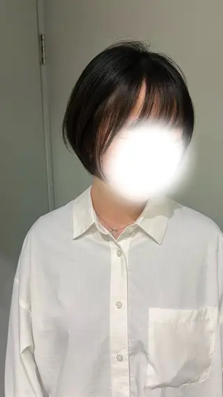 ショート レイヤーカット ⭐シミズリホのヘアスタイル