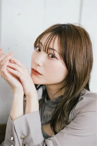 セミロング カラー 柿澤 大樹のヘアスタイル