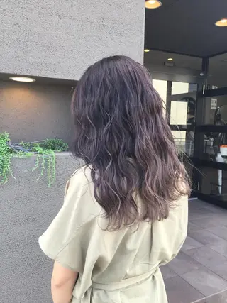 ロング maco 艶感ハイトーン🦋のヘアスタイル