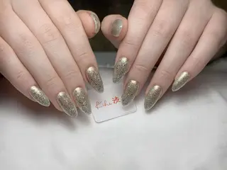 ネイル 💕鈴木ユリ パラジェル/オフ無料のネイルデザイン