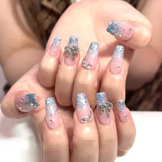 ネイル WOLTOKYO 🦋shizukuのネイルデザイン