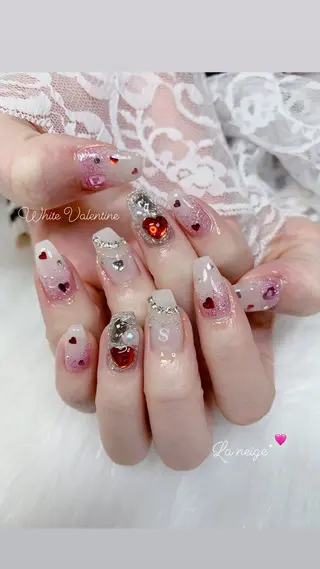 ネイル La neige* yuki 🥯🍑のネイルデザイン