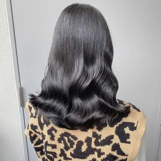 セミロング 透明感ベージュ🤎 ナチュラルレイヤーのヘアスタイル