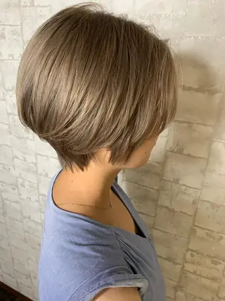 ショート カラー 船津武俊 フナツタケトシのヘアスタイル