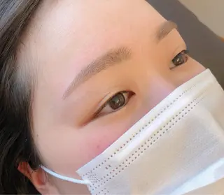 アイブロウ eyelash/eyebrow　salon Fika所属・水軒 朋美のマツエク・マツパデザイン
