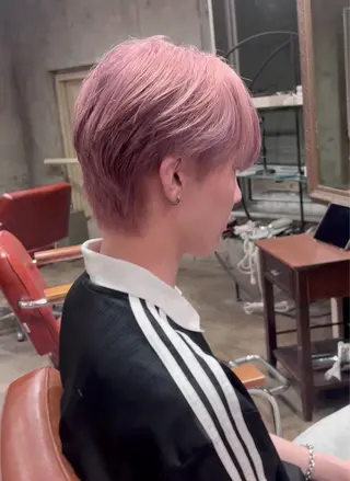 カラー メンズ ハイトーン/アレンジ 🎀アオイ🎀のヘアスタイル