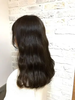 カラー パーマ ヘアアレンジ re naのヘアスタイル