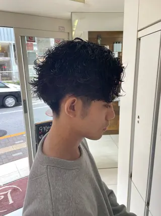 ショート パーマ SHUN メンズパーマのヘアスタイル