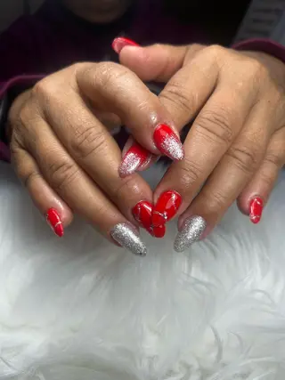 セミロング Haruu_nail所属・古賀 はるみのネイルデザイン