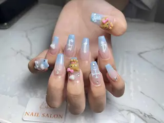 ネイル 💕鈴木ユリ パラジェル/オフ無料のネイルデザイン