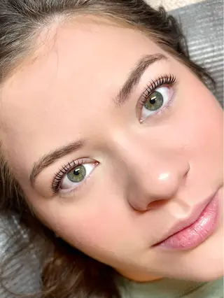 マツエク・マツパ Momo ✴︎の眉毛・アイブロウイメージ