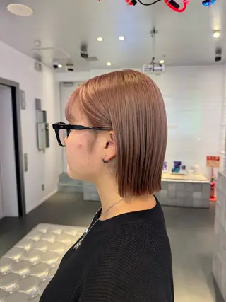 ショート カラー ザクザクレイヤー 🍀/ブリーチ/小田のヘアスタイル